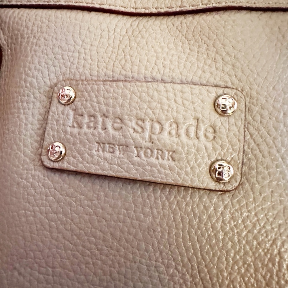 Kate Spade‎ Grey/Taupe Pebbled Leather Handbag - Picture 2 of 12